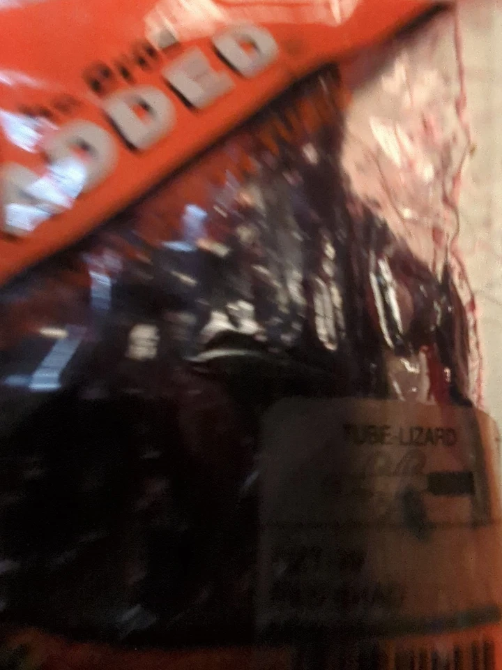 Strike King Tubo Lagarto Rojo Shad Paquete de 8. Foto 4 de 4