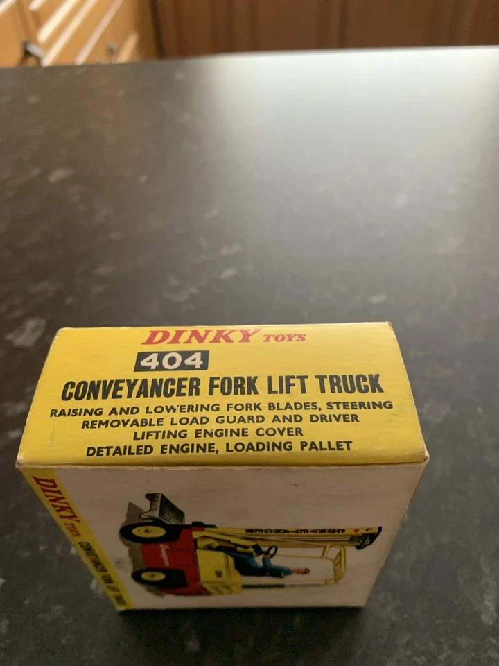 Dinky 404 Conveyancer Fork Lift Truck - Image 4 of 4