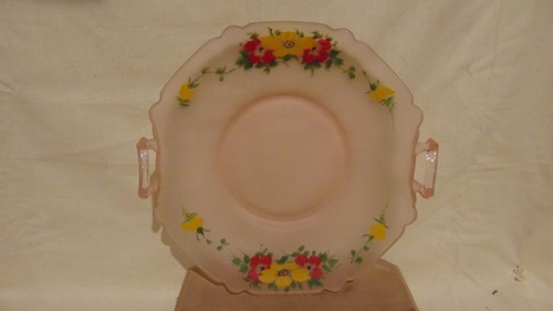 PINK GLASS CANDY DISH WITH HANDLES WITH RED AND YELLOW FLOWERS HAND PAINTED - Picture 11 of 11