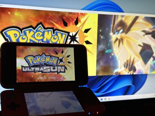 Nintendo Nuevo 2DS XL - Poke Ball - Todos los Juegos de Pokémon + Banco - 256GB - 200+ Juegos - Imagen 1 de 24