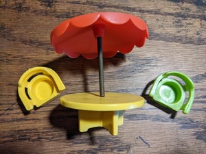 fisher price picnic table