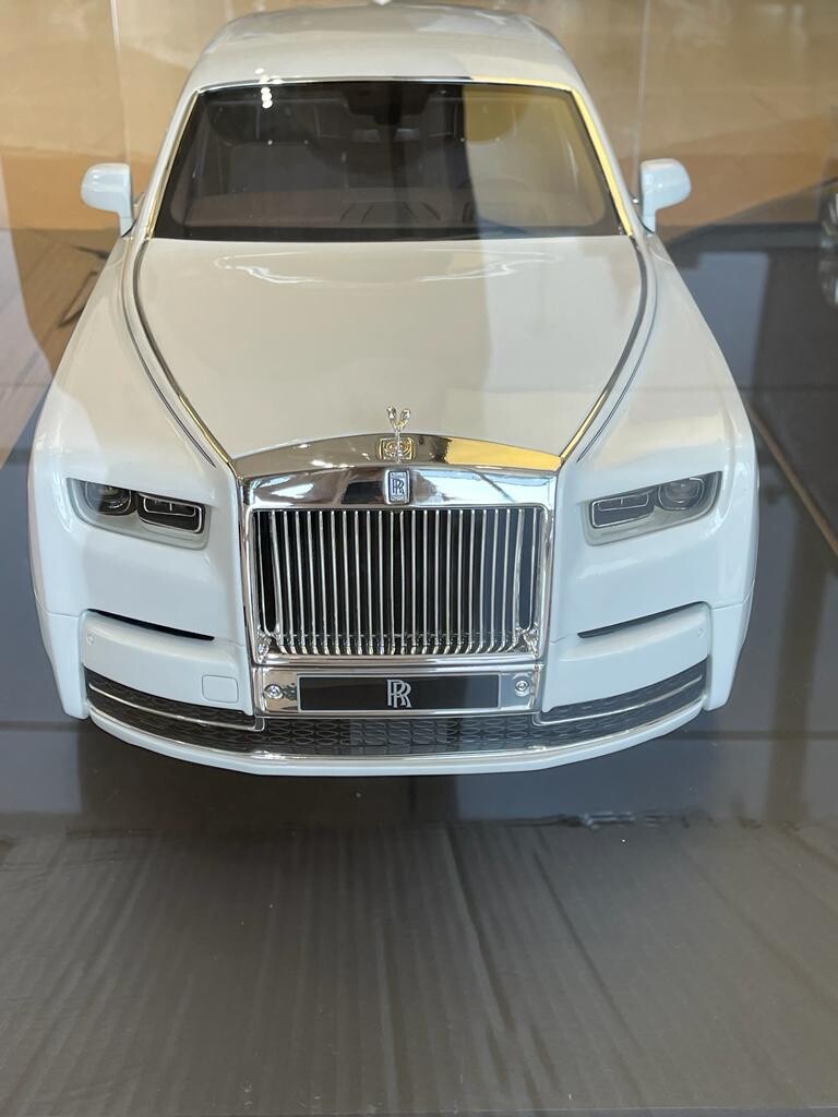 【未開封新品】Phantom 1/8 アイン GA Graphic Ver. $500 Rolls Royce Phantom VIII 1:18 Scale Car Unboxing