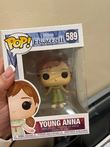 Funko POP! Disney Frozen 2 Young Elsa 588 & Young Anna 589 w/Protectors