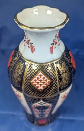 Royal Crown Derby Old Imari 1128 8-Panel Baluster Vase VGC Unboxed 2002 - Bild 14 von 19