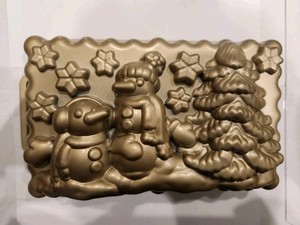 NORDIC WARE 8”x 5” LOAF PAN “Winter Wonderland” 6 Cups/1.4 Liters USA