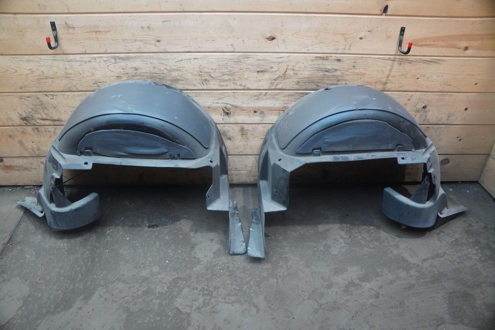 Corvette C6 Rear Inner Wheel Well Liner Panel Set 2 Pcs 15874591