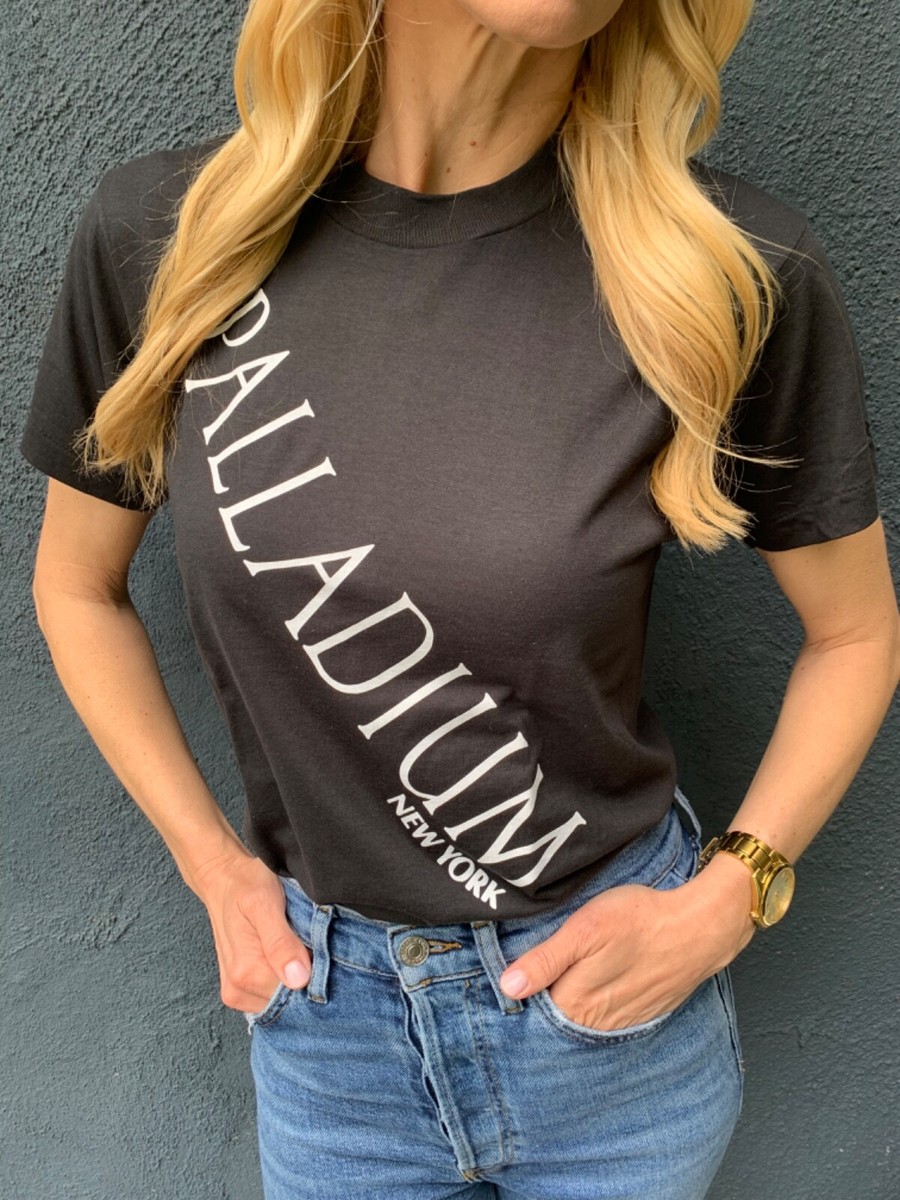 80s VINTAGE NYC THE PALLADIUM WORLD FAMOUS NIGHTCLUB T-SHIRT