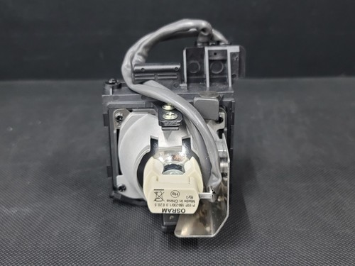 V7 Projector Replacement Lamp for select 3M & Smartboard Projectors (VPL1783-1E) - Picture 15 of 17