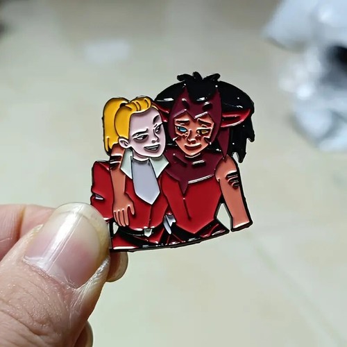 She-Ra Princesses of Power Enamel Pin Catra Adora Catradora LGBT+ Shipping - Picture 3 of 4