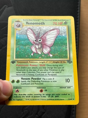 Venomoth - 13/64 Jungle 1st Edition Pokemon Base Set Holo Rare Card - Picture 5 of 7