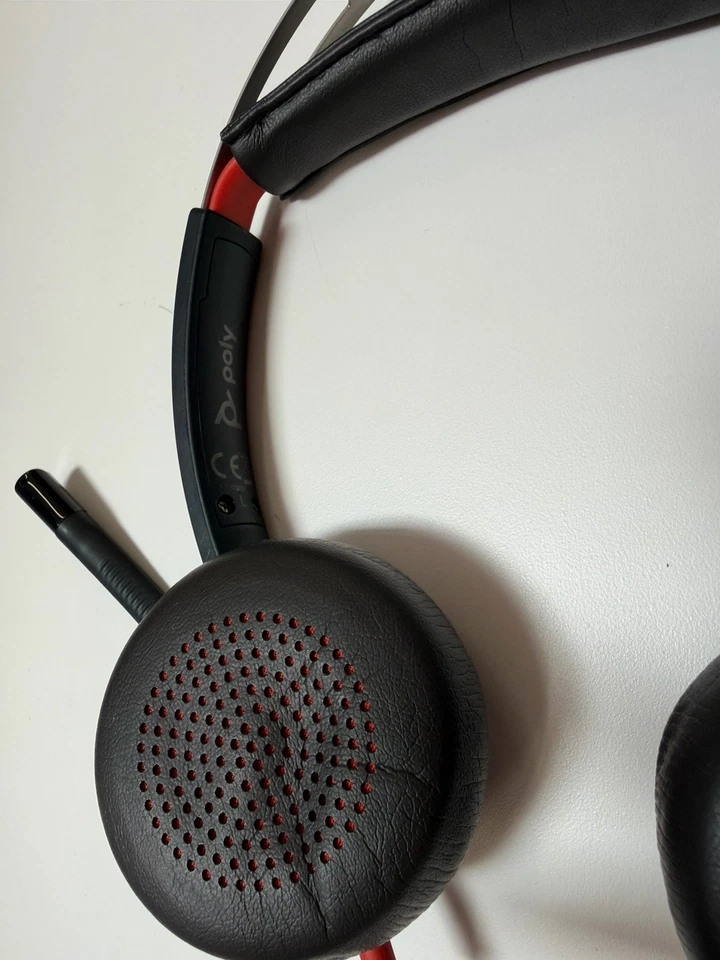 POLY BLACKWIRE [C5220T] WIRED DUAL-EAR STEREO HEADSET WITH BOOM MIC - Image 4 of 4