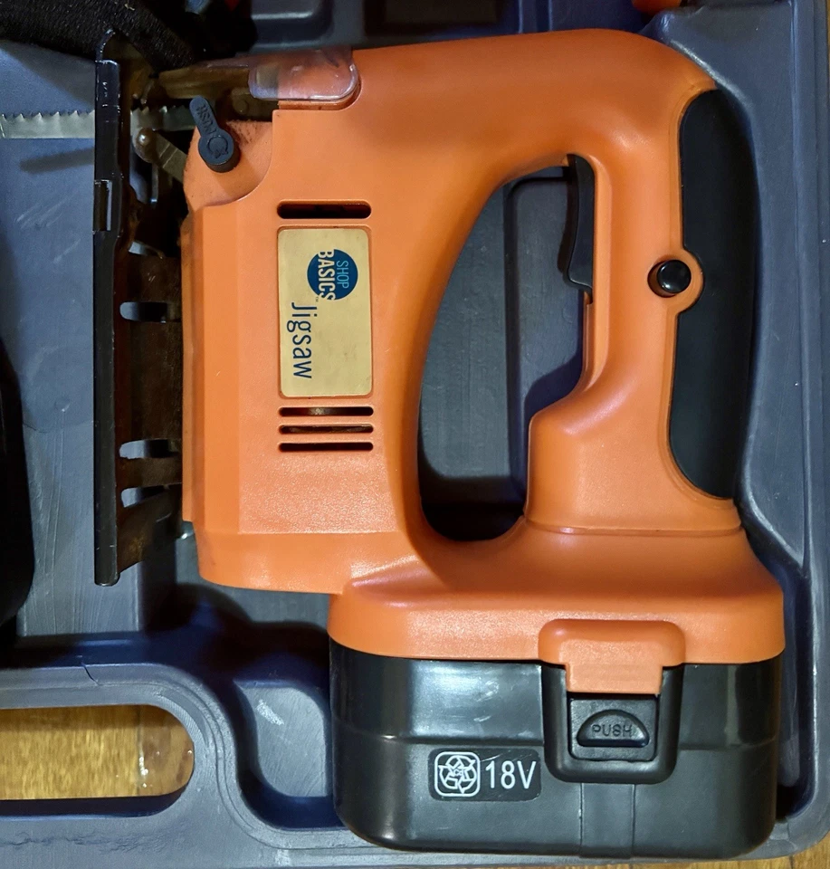 Electric Tool Set - Image 2 of 4