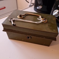 Vintage Green Metal Cash Box Made England, Army Green - original key 