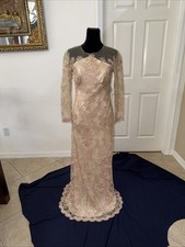 Tadashi Shoji Peach Blossom Metallic Rose Gold Embroidered Lace Gown Sz 6