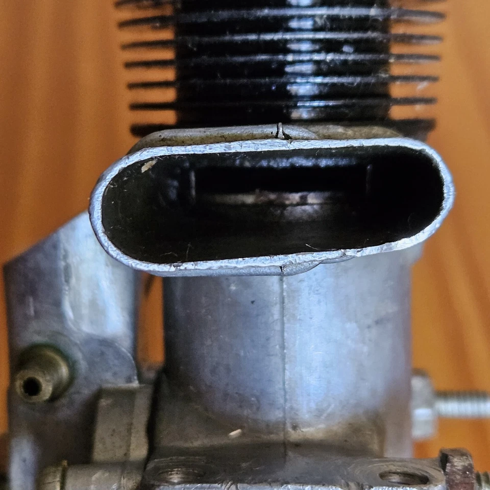 MOTOR DE ENCENDIDO DE AVIÓN MODELO OHLSSON & ARROZ DE COLECCIÓN El pistón se mueve O como está F6.4 Foto 2 de 4