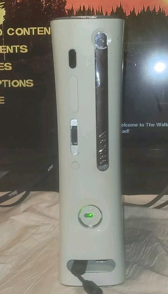 CONSOLA DE VIDEOJUEGOS ARCADE MICROSOFT XBOX 360 USADA SOLO 256 MB *LEER* Foto 4 de 4