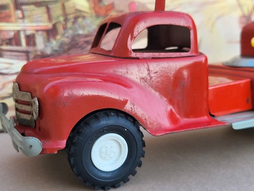 Tin toy 1956 GAMA-W. Germany friction FIRE DEPT. LADDER TRUCK WITH TRAILER good. - Imagen 22 de 24