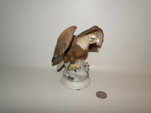 Lefton Eagle, KW7212, Japan, 5 3/4" Tall - Picture 1 of 8