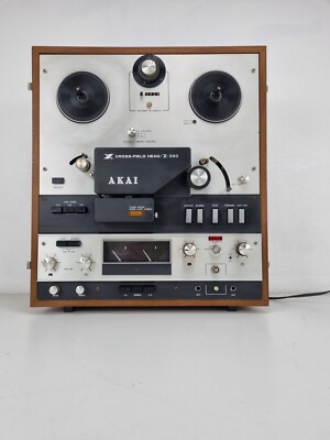 Akai X-360 Vintage 18cm recorder with build in speakers - Serviced