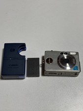 Canon Camera Ixy Digital 320 Main Unit And Battery