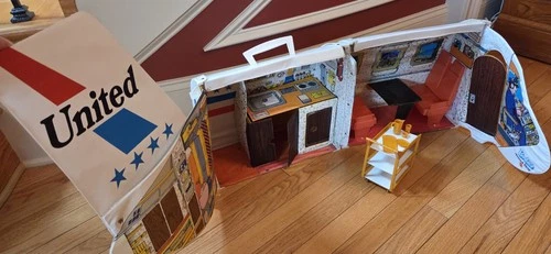 Vintage 1972 Mattel Barbie Friendship United Airlines Plane