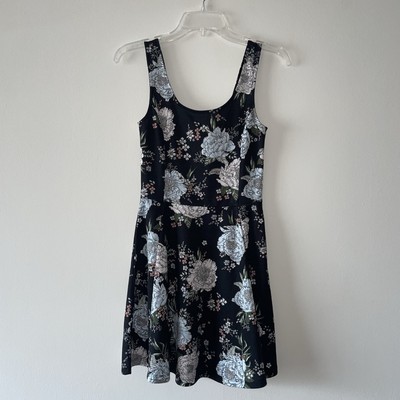 H&M Divided Black With Floral Pattern A Line 6 Women s Dress