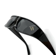 Trendy Sunglasses Black Frame UV400 Protection WrapAround Y2K