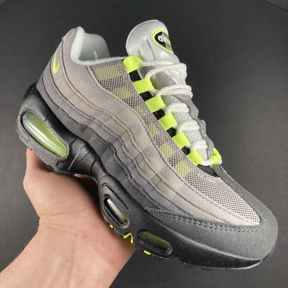 Sale!!! Youth 6 Nike Sneakers   6Y Amazon.com | Nike Air Max 1 Big Kids main image 4