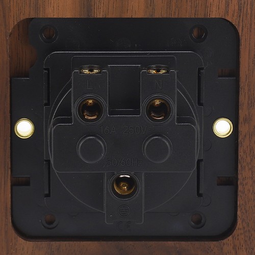 Wall Outlet Black Walnut Standard Retro Electric Wall Power Light Switch Socket - Picture 11 of 12