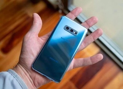 Samsung Galaxy S10E SM-G970U 256GB Fully Unlocked Smartphone 5.8'' Open Box BLUE