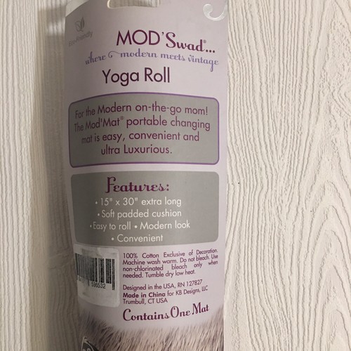 Mod Swad Woombie 15”x30” Purple Roll Up Diaper Changing Mat - Picture 2 of 5