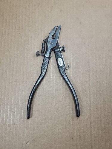 VINTAGE GERMAN SAW SET TOOL PLIERS GERMANY & ORNATE SAW SHARPENING TOOL 7"