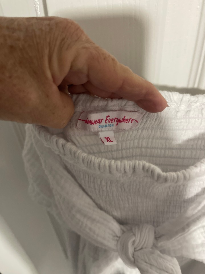 White Sleeveless Jupsuit Bare Shoulder Size XL EUC Swimwear Everywhere