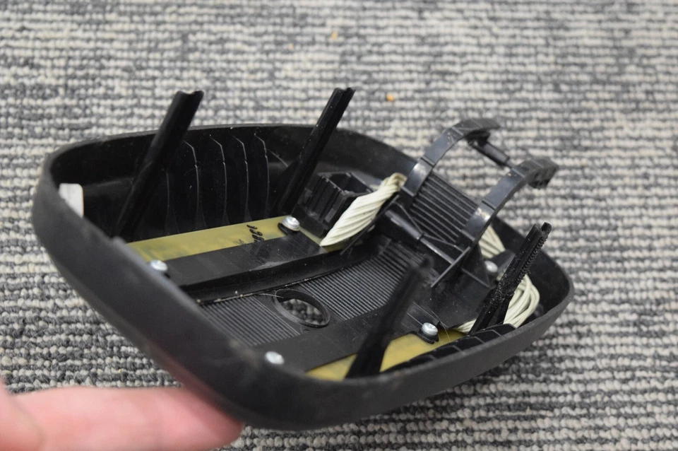 Panel indicador de marcha negro AWR3700 Land Rover Discovery 2 99-04 OEM Foto 3 de 4