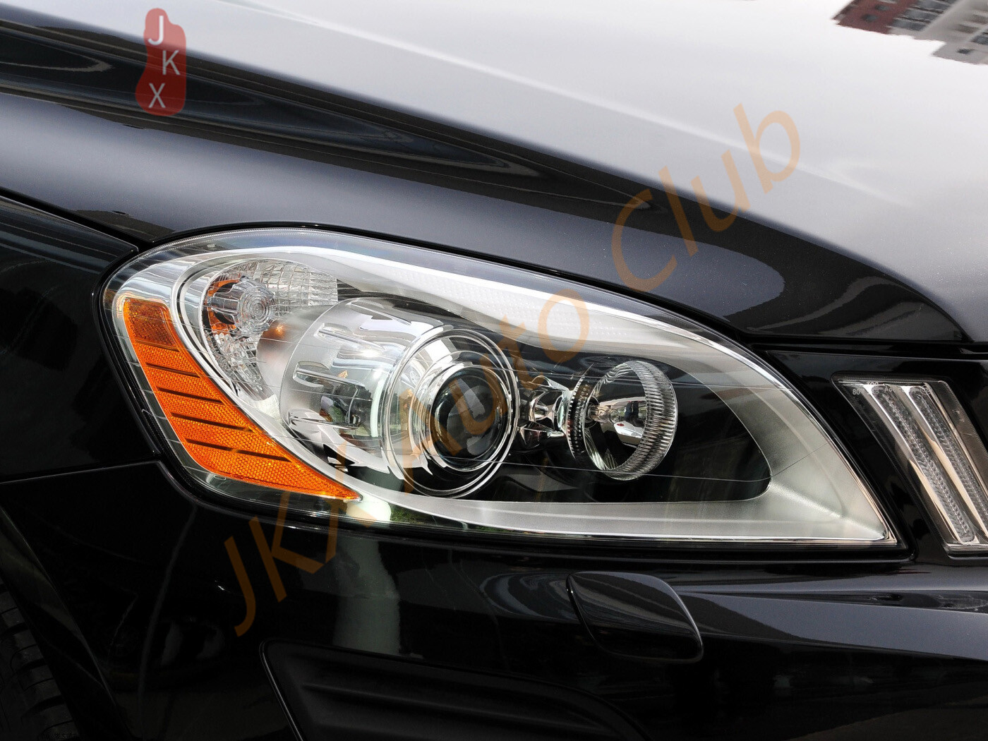 For Volvo XC60 20102013 Right&Left Front Headlight Clear Lens Cover