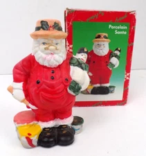 Vintage 1992 Artmark Christmas Santa Figurine  5" Tall Porcelain Painting Toys