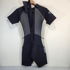 X2O Women  s Medium Shorty Wetsuit 3/2mm Neoprene Surf Swim Black Gray