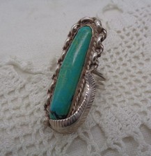 Vintage NAVAJO Native American TURQUOISE  Sterling Silver RING Sz. 8 Feather