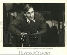 1980 Press Photo Gerard Depardieu in a scene from "The Last Metro." - hcq40051