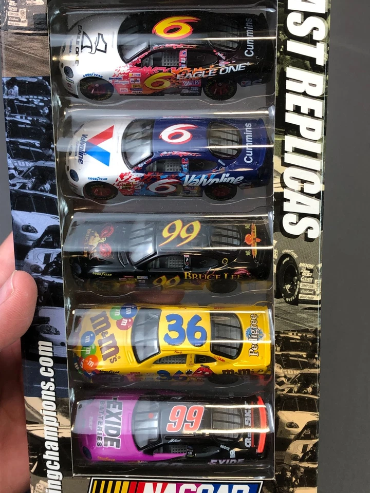 Lote de 8 Racing Champions 1:64 Diecast pacote com 5 ROUSH/NASCAR RACING CITGO FAN + - Imagem 3 de 4