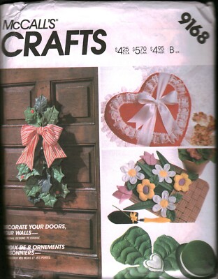 9168 McCalls SEWING Pattern Christmas Holiday Heart Holly Flowers St Patricks