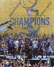Golden State Warriors 2017 NBA Champions Victory Parade 8x10 Photo #4