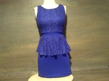 Womens BLUE Lace dress SLEEVELESS ZIPS IN BACK SIZE MEDIUM 