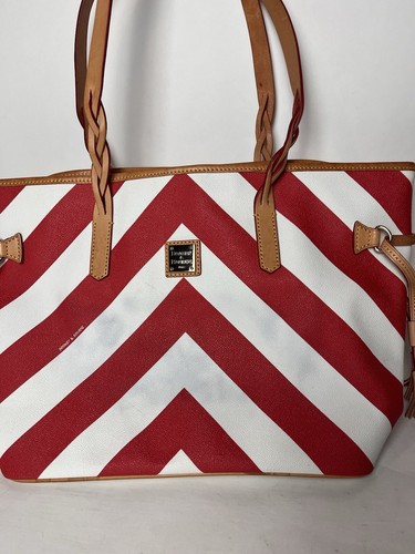 Dooney & Bourke Signature Logo Chevron Pattern Shopper Tote Leather Red White - Picture 2 of 8