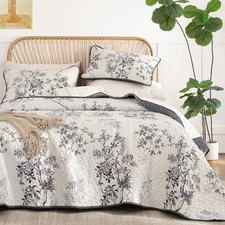 Floral King Quilt Set,3 Pieces Botanical Leaf  Butterfly King 104" 90" Grey