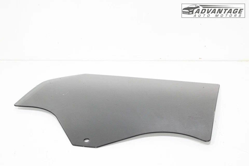 Chevrolet Blazer 2019-2025 panel de puerta lateral trasera derecha ventana vidrio OEM Foto 3 de 4