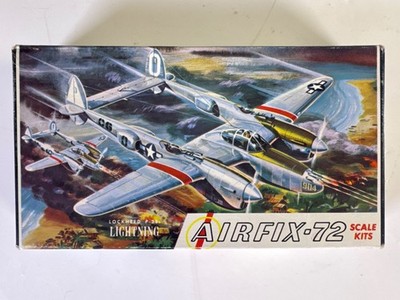 Airfix - 72 Series 2-49 Lockheed P-38 Lightning Plastic Model with Display Stand