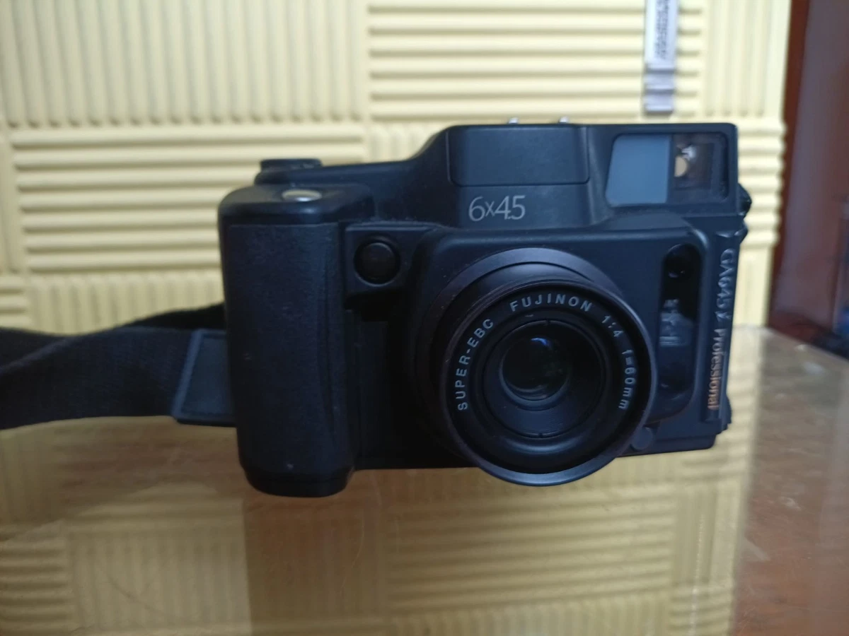 カウント005 富士フィルム GA645 6x45 フィルムカメラ 最も簡単に