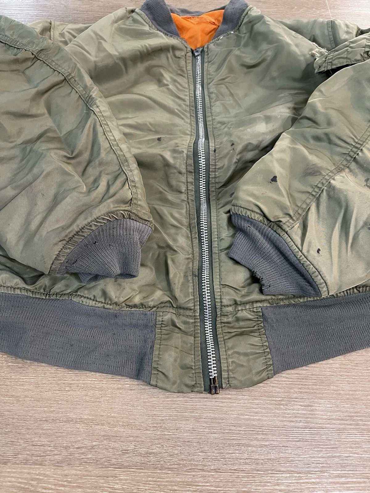 Vintage 80s Alpha Industries MA-1 Flight Bomber Jacket XXX-Large Olive Green USA - product detail image 3