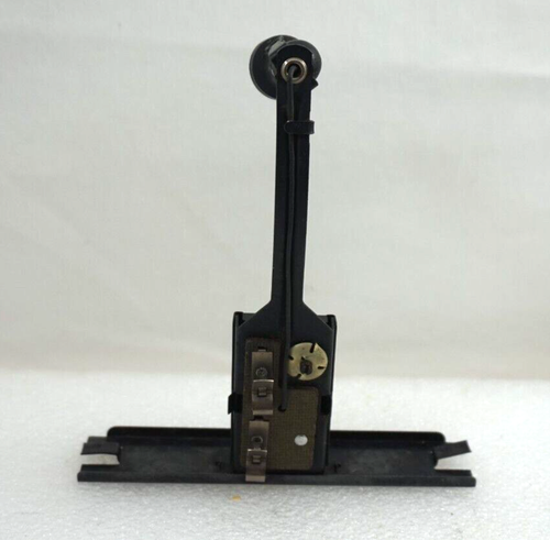 Vintage Metal Postwar Lionel BILLBOARD BLINKER O Scale Layout Accessory - 140 - Picture 5 of 12